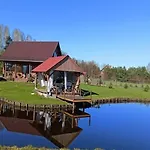 With Sauna, Jacuzzi And Private Pond Prázdninový dům *
