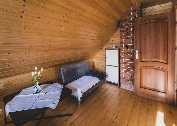 With Sauna, Jacuzzi And Private Pond Semesterbostad Lipusz